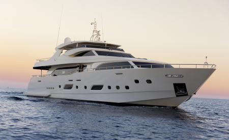 How To Choose A Yacht Brokerage To Sell Your Luxury Vessel