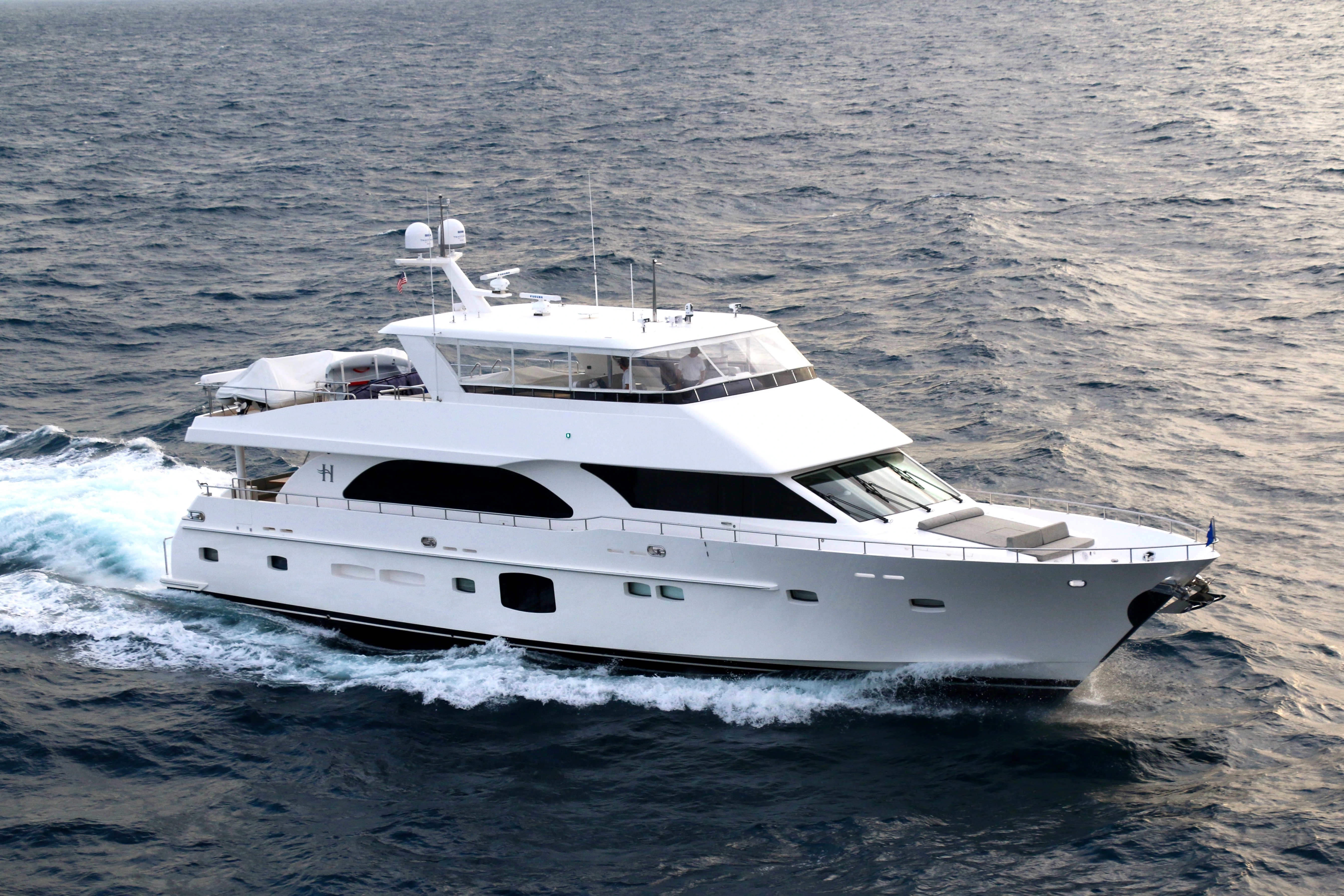 70' Johnson Skylounge 2024 - Miami Boat Show
